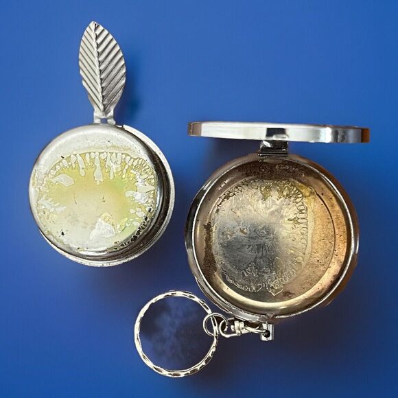 Pocket Ashtray Portable Decorative Paris Metal Case Cigarette Rest Key Chain 2” - Picture 5 of 5